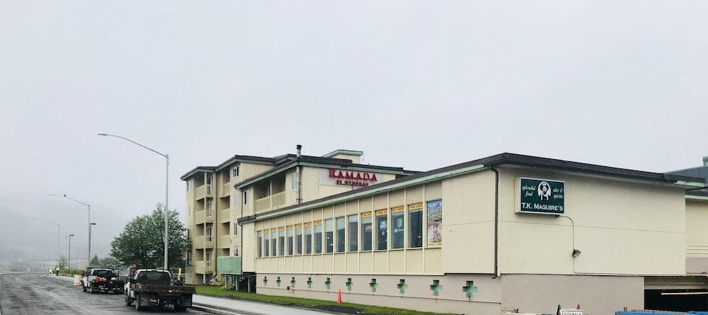 朱诺温德姆华美达酒店 外观 照片